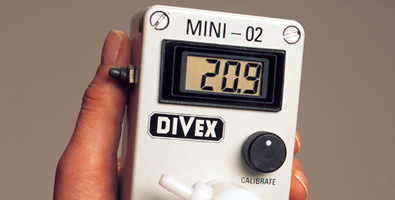 Divex portable O2 analyser