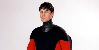 Low magnetic drysuit