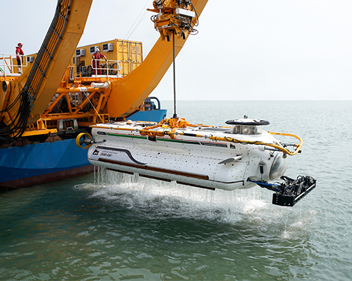 Indian Navy Submarine Rescue System trials vehicle lars.2jpg.jpg