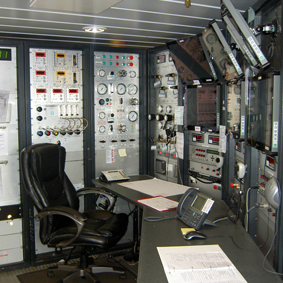 Dive control room - Prod.jpg