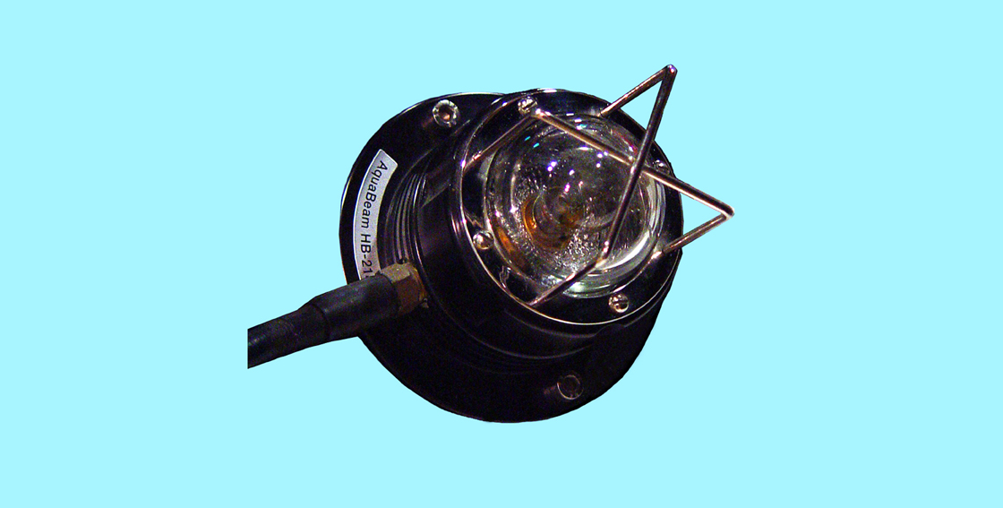 Aquabeam HB-21 hyperbaric light