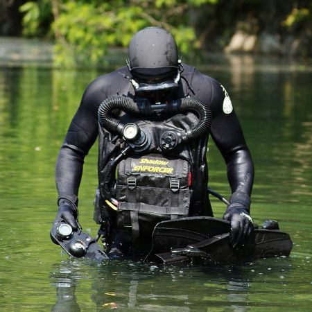 Enforcer Rebreather PROD1.jpg