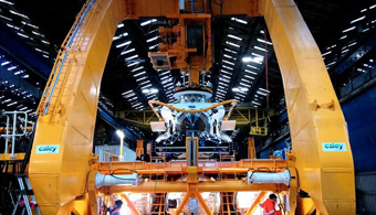 Expanding the reach and scope of the latest submarine rescue service technology with bespoke ‘moonpool’ entry system for the Republic of Korea Navy.
